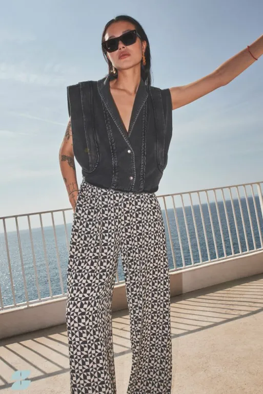 By bar Trousers*mara graphic pant | graphic print